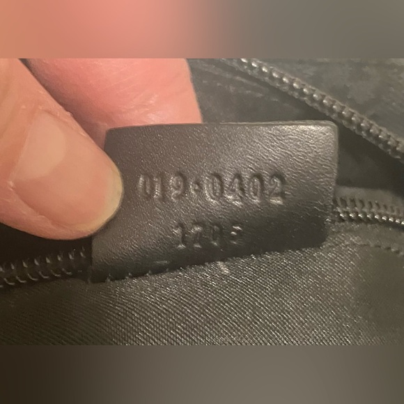 Authentic Gucci blk monogram mini shoulder tote - Picture 7 of 8